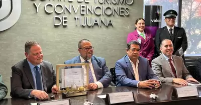 Reconocen18 aos de Volaris como aliado en la promocin de Tijuana