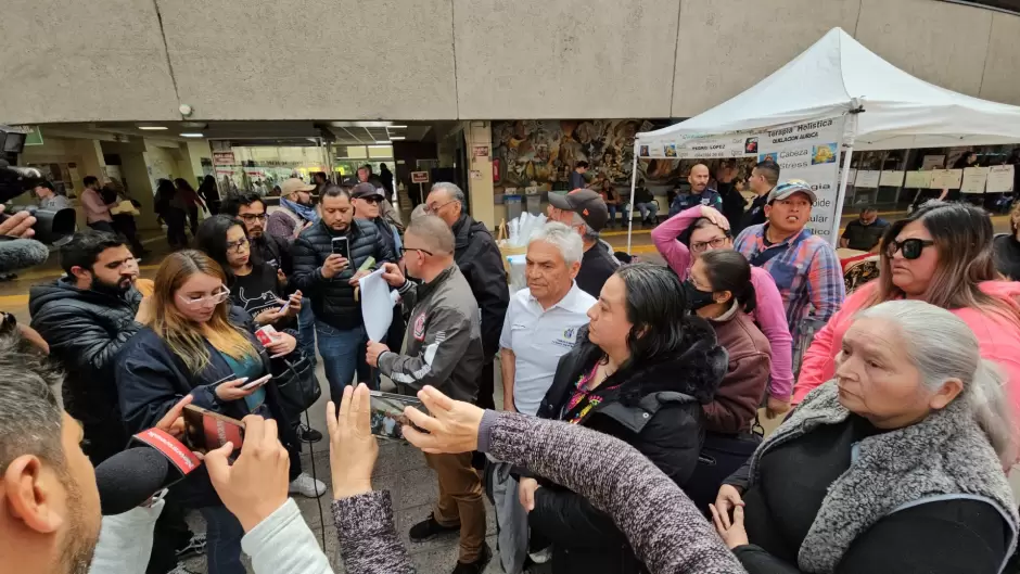 Se manifiestan una vez ms policas comerciales