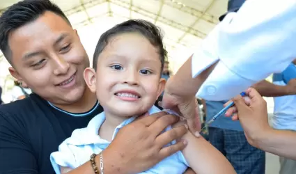 Exhorta Secretar�a de Salud a madres y padres de familia llevar a sus hijas e hi