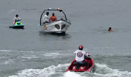 Simulacro de rescate en playas de Mazatln