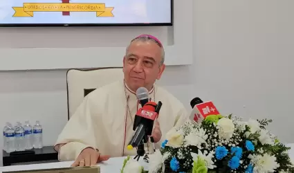 Arzobispo Francisco Moreno Barrn