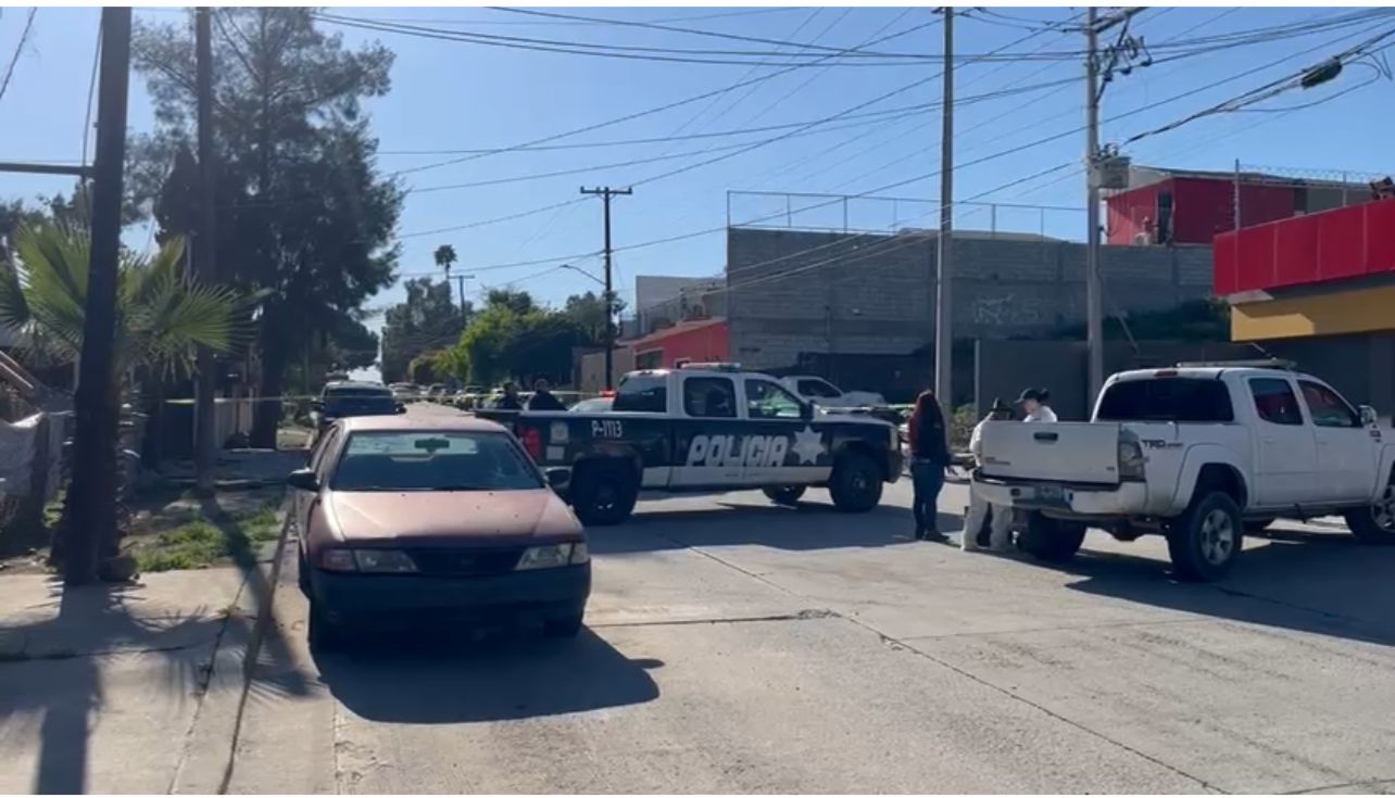 Atacan A Balazos A Policía Afuera De Su Casa En Lomas Taurinas Uniradio Informa Baja California 2979