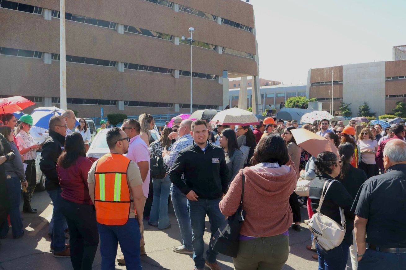 Participan 200 mil personas en el macro simulacro de sismo en BC ...
