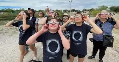 Eclipse solar 2024 en el Planetarium de Torren.