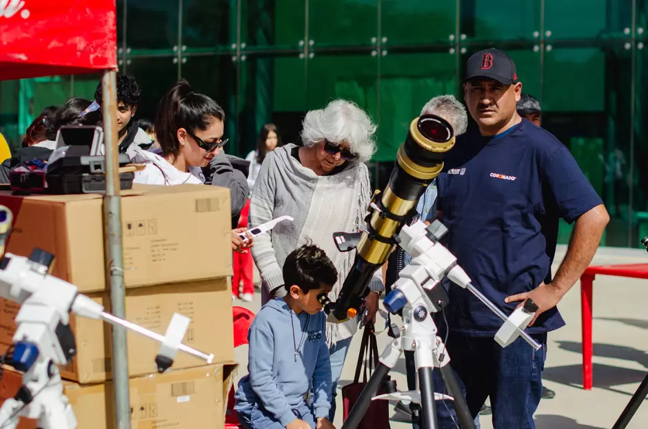 Rompe rcord observacin de eclipse