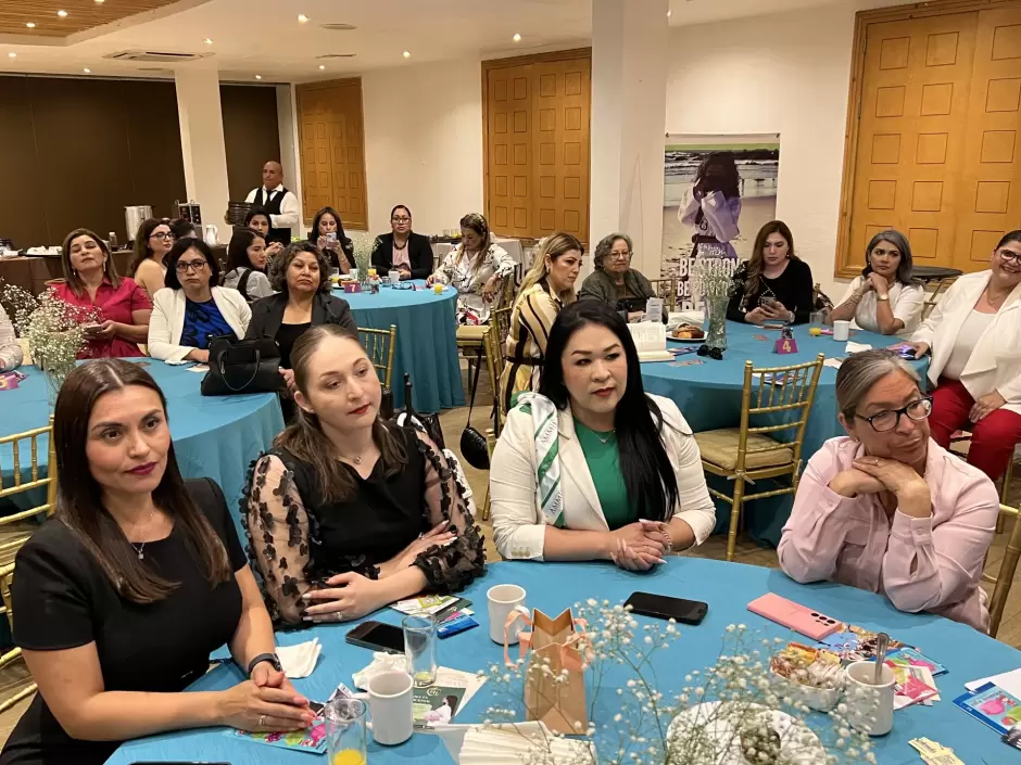 Crean en Tijuana redes de apoyo para las mujeres en el mundo empresarial