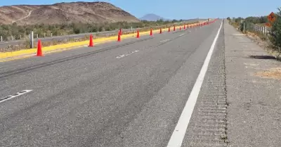 Inician los trabajos de demolicin de un puente en la carretera Mexicali-San Fel