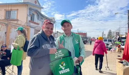 Va Ismael Estrada por maestros sombras y escuelas pblicas para nios en condici