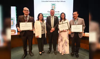 La UABC reconoci a 269 docentes por su entrega y dedicacin