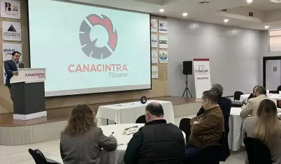 Crean alianza Canacintra y Canacar para profesionalizar el traslado de mercanca