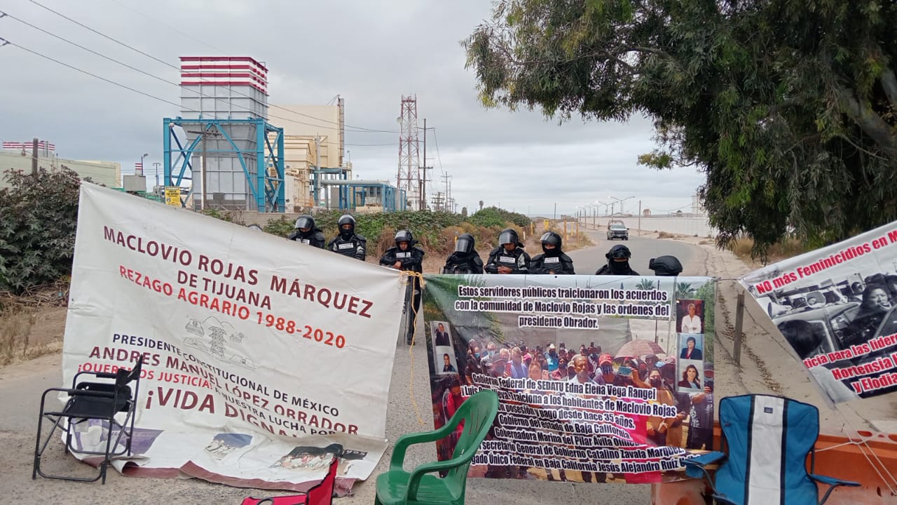 Vecinos Del Maclovio No Se Moverán De Planta De Pemex - Uniradio ...