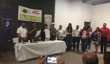 Se pronuncian a favor de la municipalizacin de la Zona Este, 5 candidatos de 3 