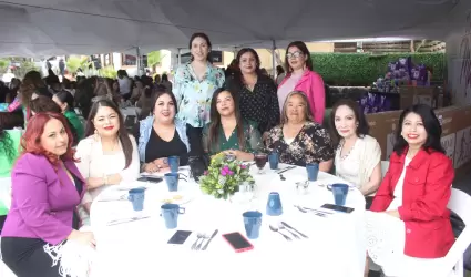 Desayuno a las madres trabajadoras