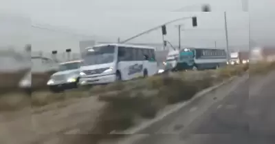 Accidente vial en Tijuana obstruye circulacin en la carretera Tijuana-Tecate