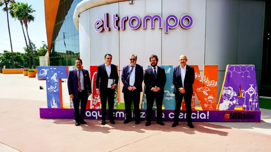 Recibe El Trompo donativo de pantalla smart