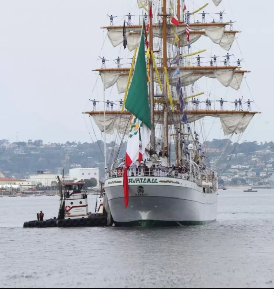 Arriba a San Diego el Buque Escuela Cuauhtmoc de la armada de Mxico