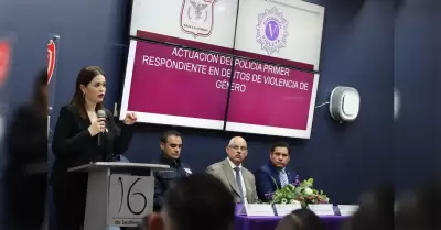 Contina profesionalizacin de agentes en atencin a la violencia de gnero en B