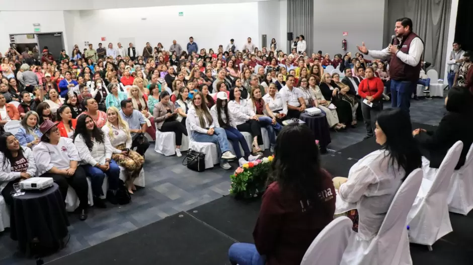 Ms de 600 mujeres transformadoras respaldan a Ismael Burgueo