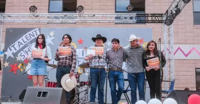 Inaugura alcaldesa celebracin del Da del Estudiante en COBACH Primer Ayuntamie