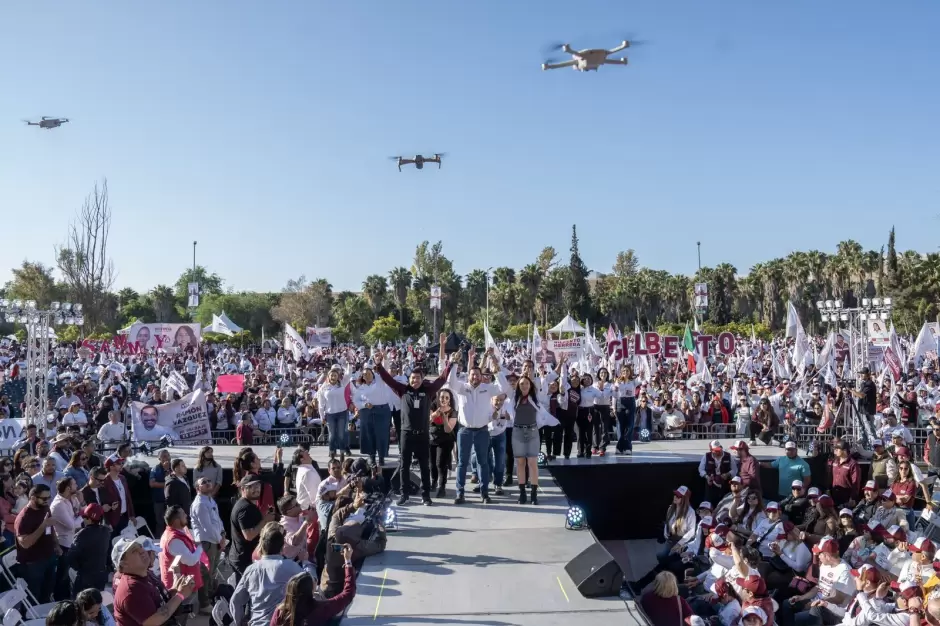 Encabeza Ismael Burgueo multitudinario cierre de campaa