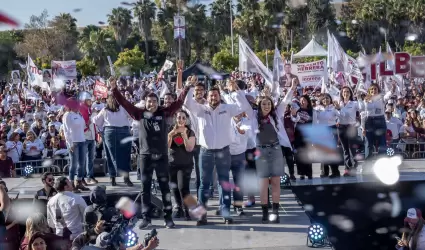 Encabeza Ismael Burgueo multitudinario cierre de campaa