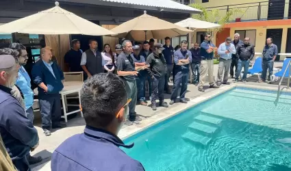 Vigilan buen estado de albercas en Ensenada