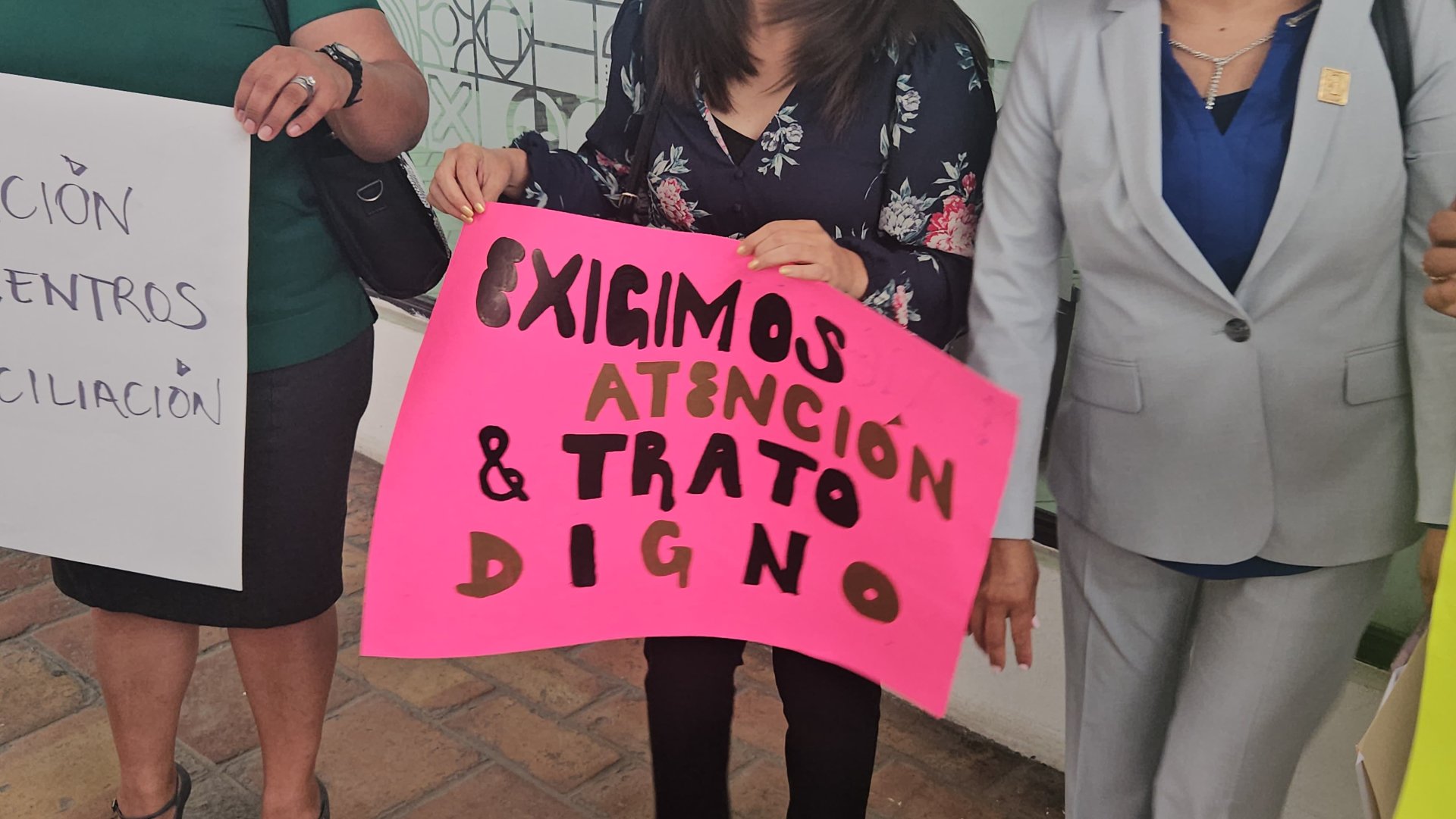 Por falta de personal y espacio trabajadores desisten en Conciliación ...