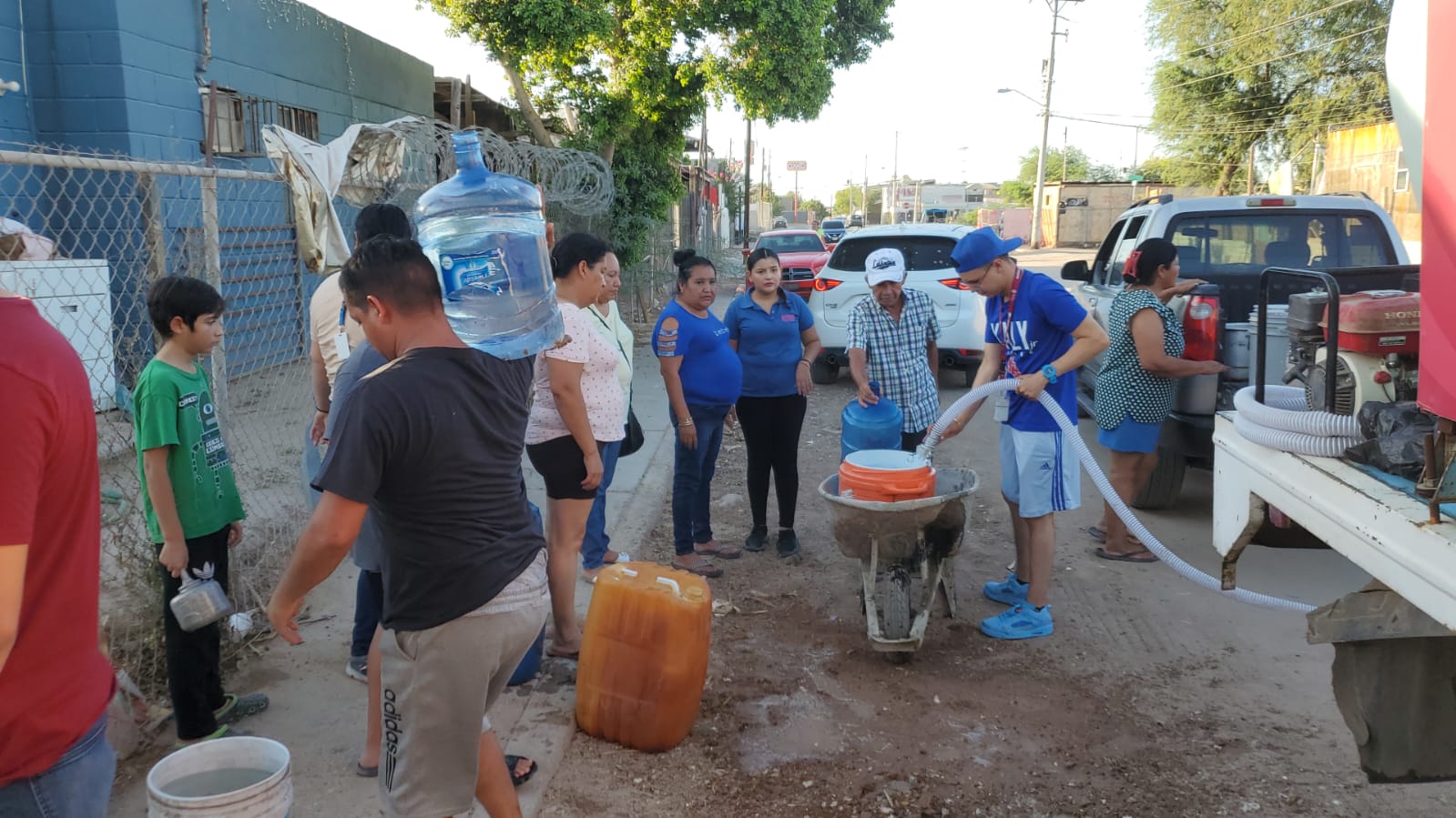 CESPM lleva pipas con agua potable a comunidades de la zona oriente de ...