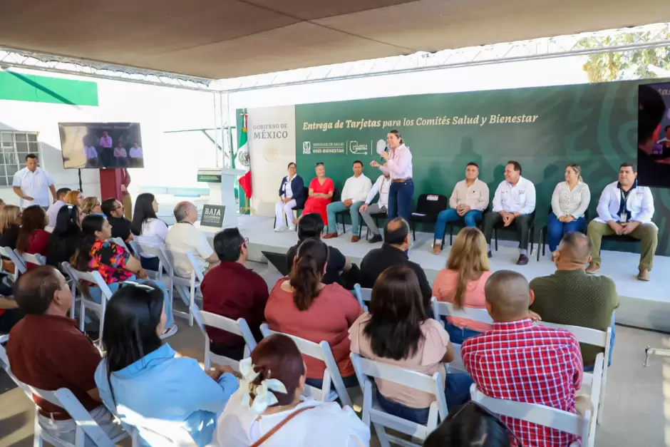Encabeza Marina del Pilar entrega de recursos a centros de salud en Baja California