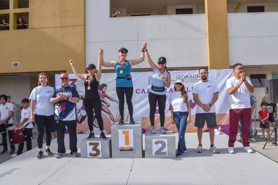 Conmemoran 43 aos de historia en Baja California con carrera atltica