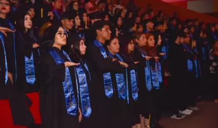 Ms de 13 mil estudiantes concluyen sus estudios en Cobach BC