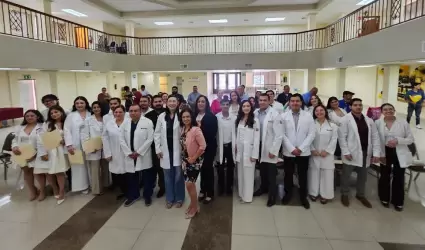 Culminan internado mdicos de pregrado en Hospital Mexicali de ISSSTECALI