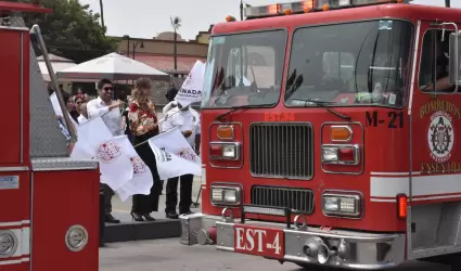 Ms de 1.2 mdp para adquisicin de uniformes para Bomberos