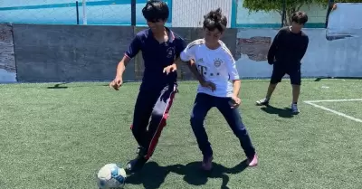 Rueda el baln en torneo delegacional de futbol 7 del IMDET