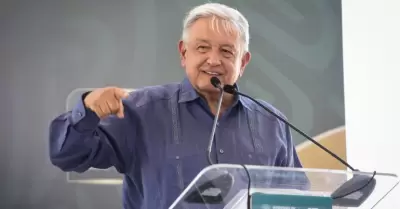 AMLO y CFE