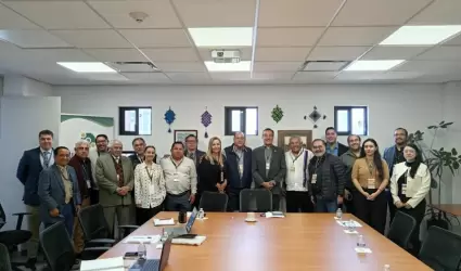 Participa Sintoled, en reuni�n de sindicatos de BC con del Centro Federal de Con