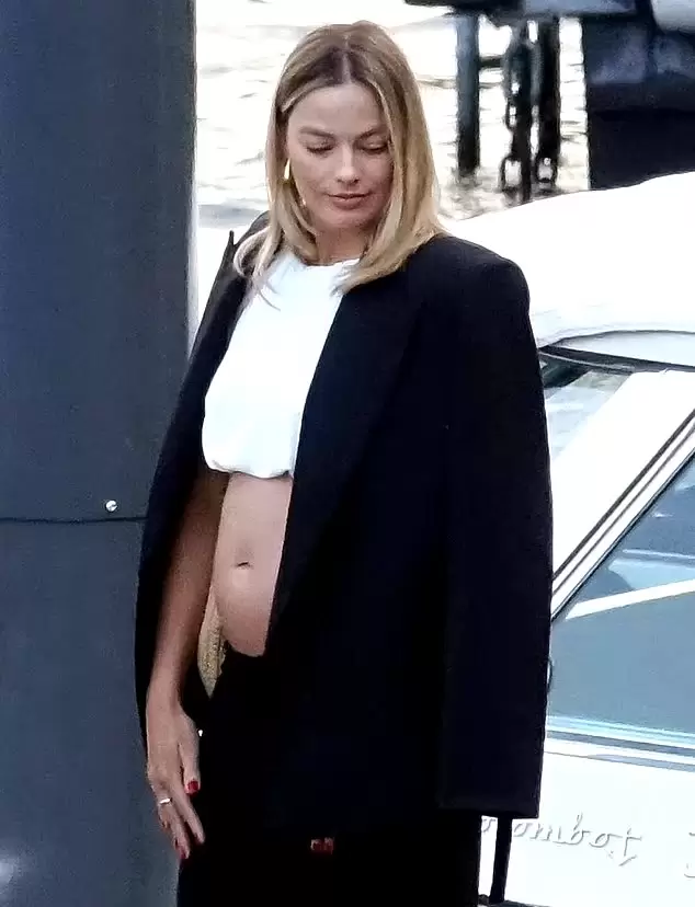 Margot Robbie