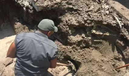 Trabajos de mantenimiento correctivo en redes de agua potable y sanitarias