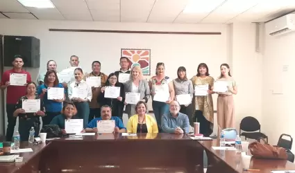 Imparte Comisin de Educacin taller sobre protocolos y ceremonias civicas