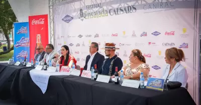 Festejos del 100 aniversario de la ensalada Cesars