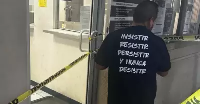 Maestros de la CNTE toman instalaciones educativas de Tijuana