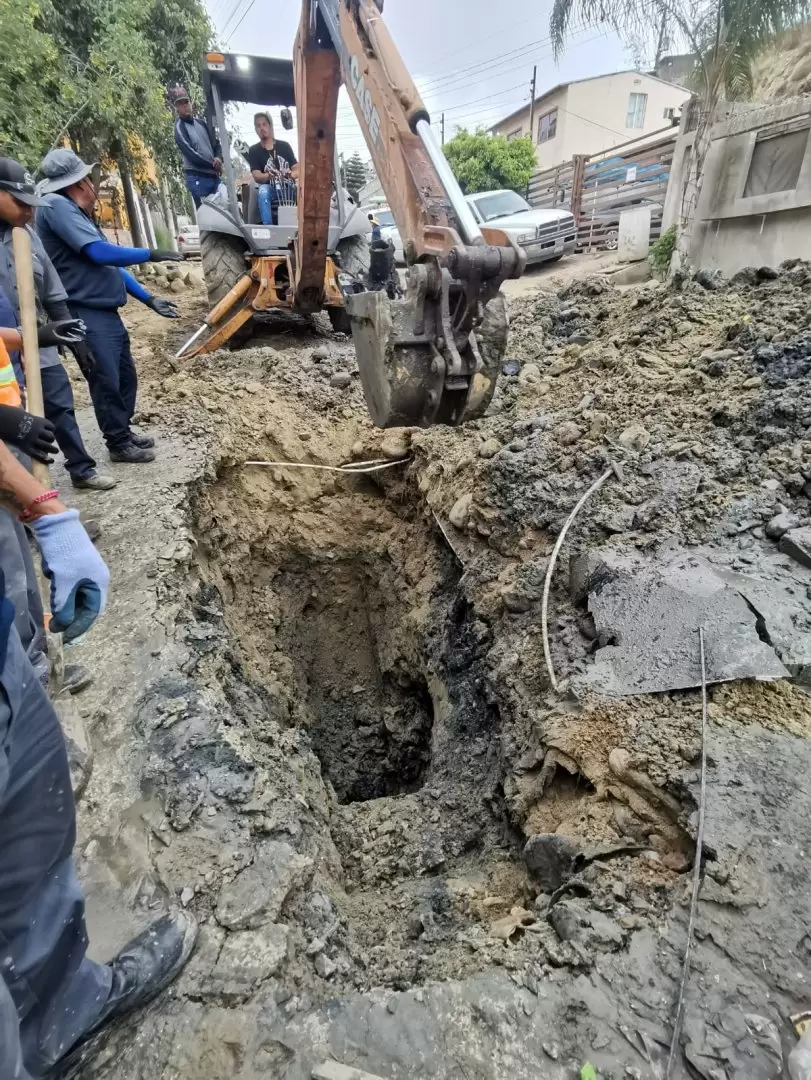 Mantenimiento correctivo a redes sanitarias de Tijuana