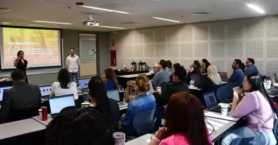 Curso facilitadores de emprendimiento docentes CETYS