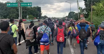 Unos dos mil migrantes en su mayora de Centro y Sudamrica salieron en caravana