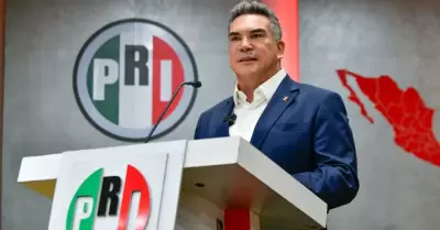 Alejandro Moreno busca reelegirse como dirigente del PRI