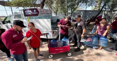 Mesa de atencin y caja mvil a la colonia Robledo y Valle de Puebla