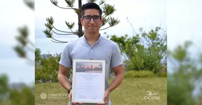 Destaca estudiante del CICESE como "joven autor" en congreso internacional