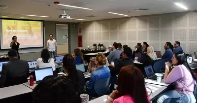 Docentes de Cetys reciben capacitacin como facilitadores de emprendimiento