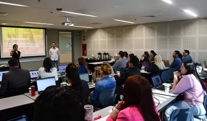 Docentes de Cetys reciben capacitacin como facilitadores de emprendimiento