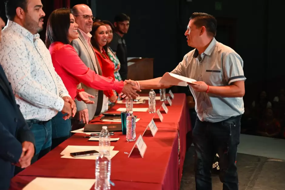 Graduacin de quinta generacin de usuarios de centros de rehabilitacin municipales